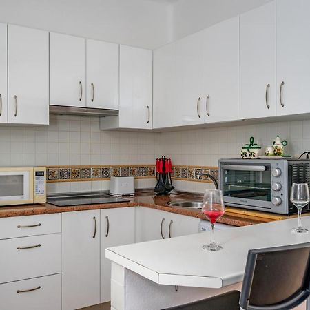 Appartamento Spacious Flat In The Heart Of Torremolinos Ref 39 Esterno foto