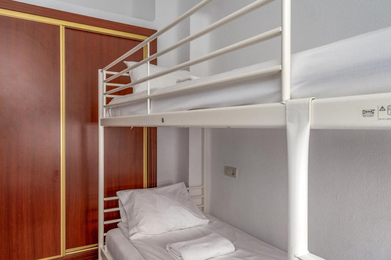 Appartamento Spacious Flat In The Heart Of Torremolinos Ref 39 Esterno foto